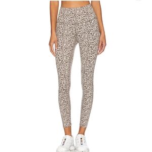 NWT Varley Move High legging Leopard Print Aurora Feather